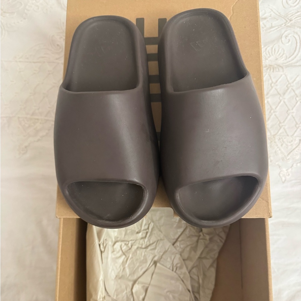 Adidas Yeezy Slide